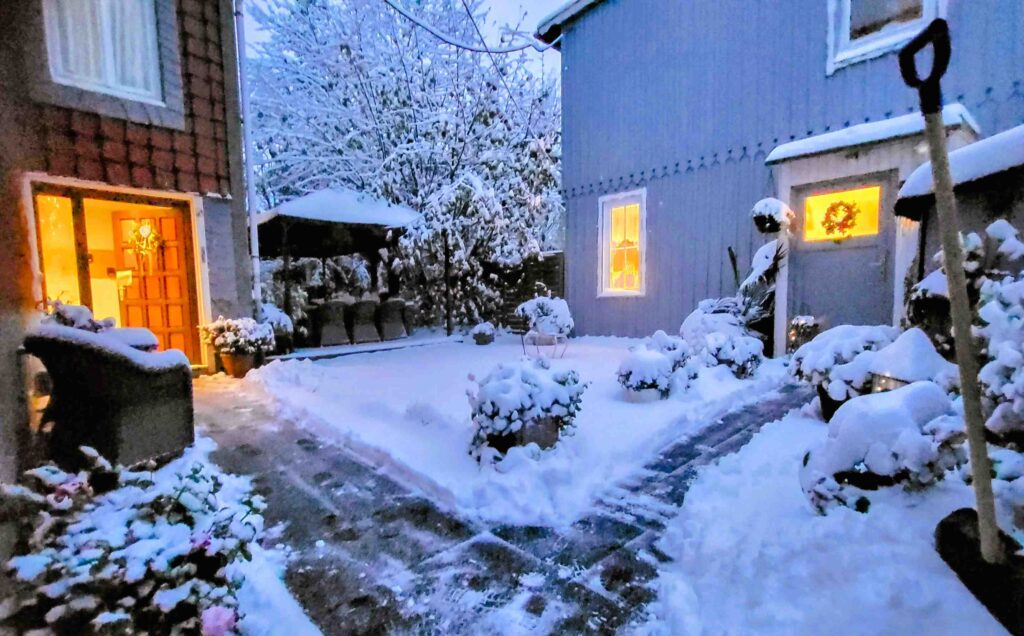 Eingang zum Ferienhaus links